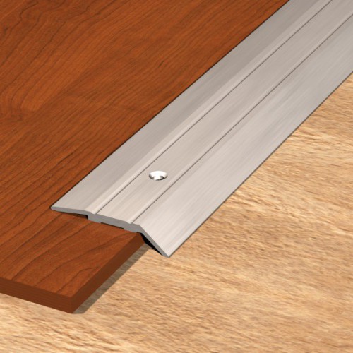 Shoud I choose plastic or aluminum floor profile?