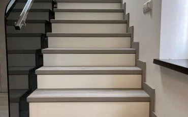 Stairs SIG4765 Stairs Quick-Step thumb-image