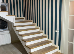 Scari interioare IM1848 3 Sc&#259;ri Quick-Step